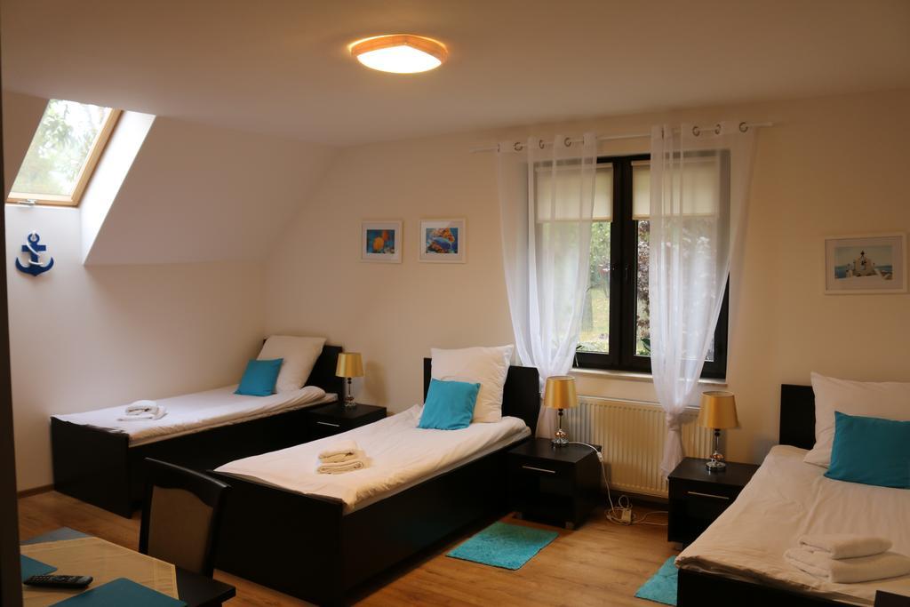 Hotel Lachowka Krepiec Extérieur photo